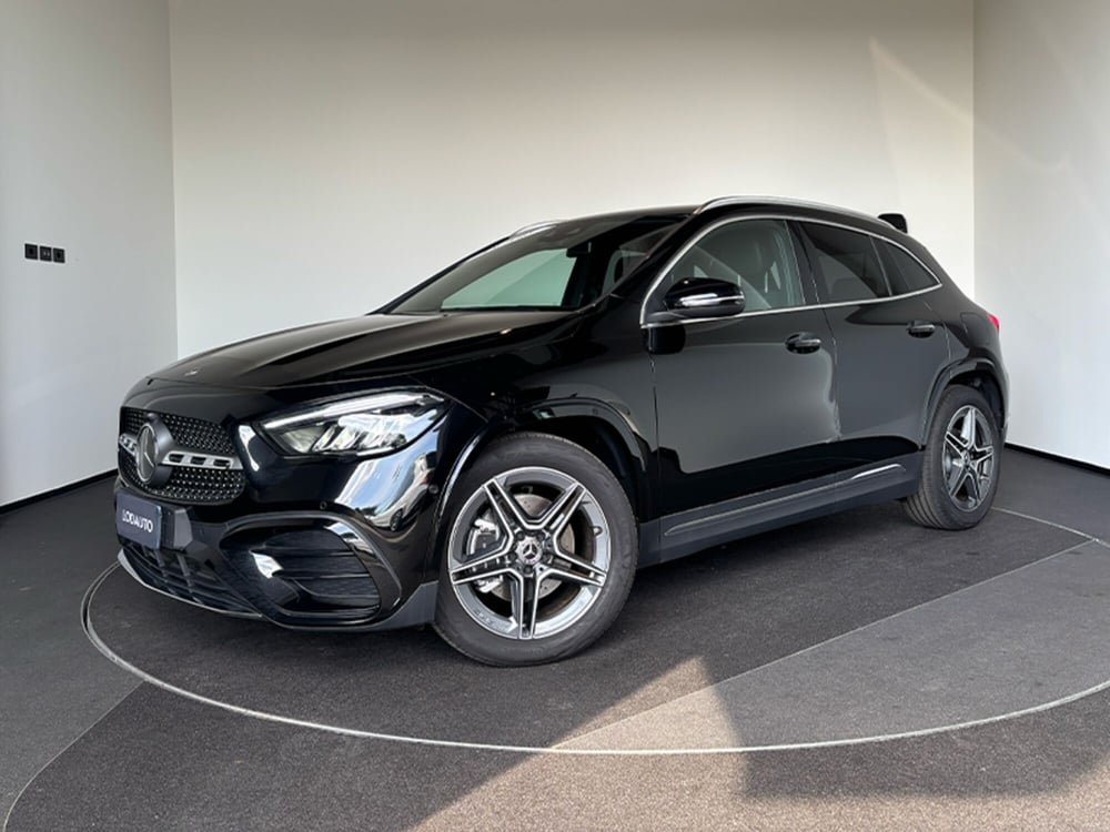 Mercedes-Benz GLA SUV nuova a Bergamo