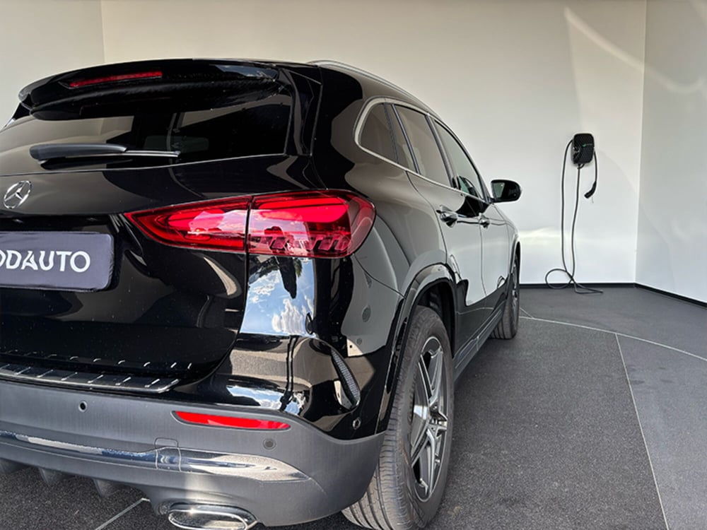 Mercedes-Benz GLA SUV nuova a Bergamo (9)