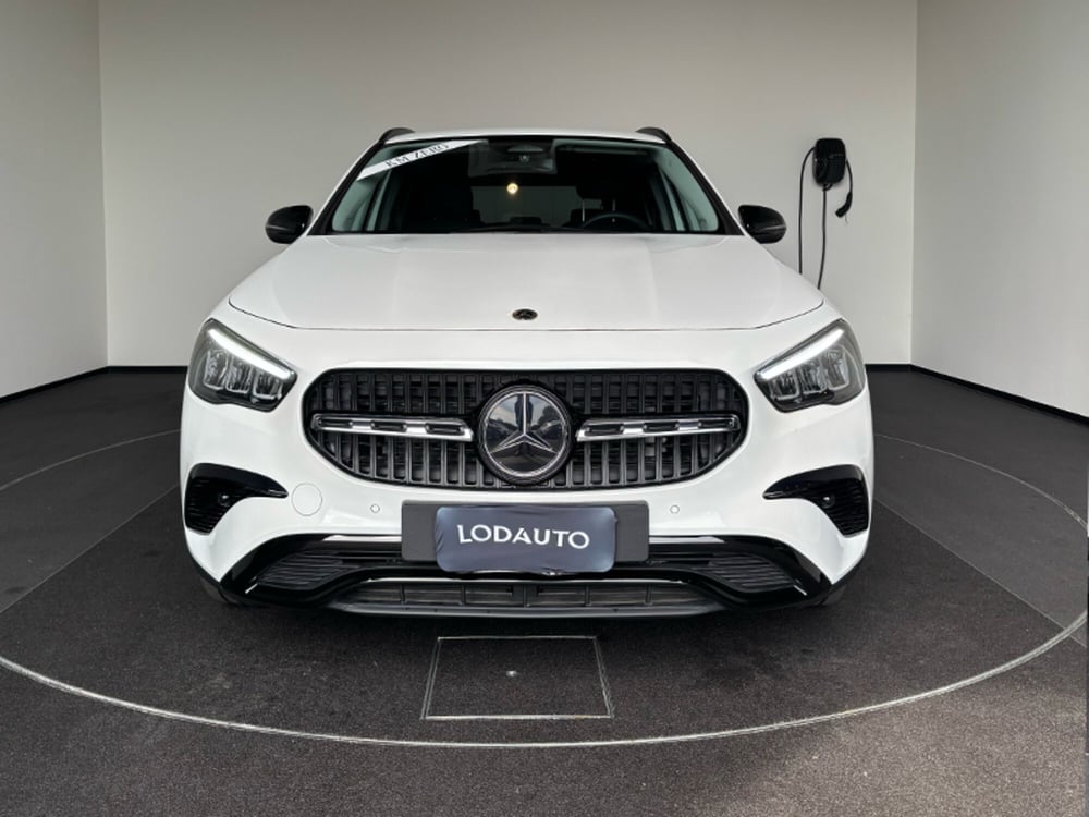 Mercedes-Benz GLA SUV nuova a Bergamo (6)
