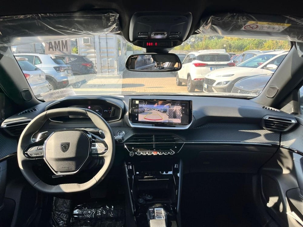 Peugeot 2008 usata a Milano (10)