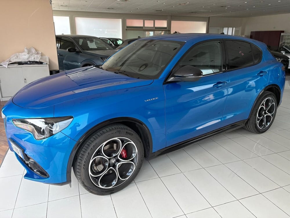 Alfa Romeo Stelvio usata a Milano (3)