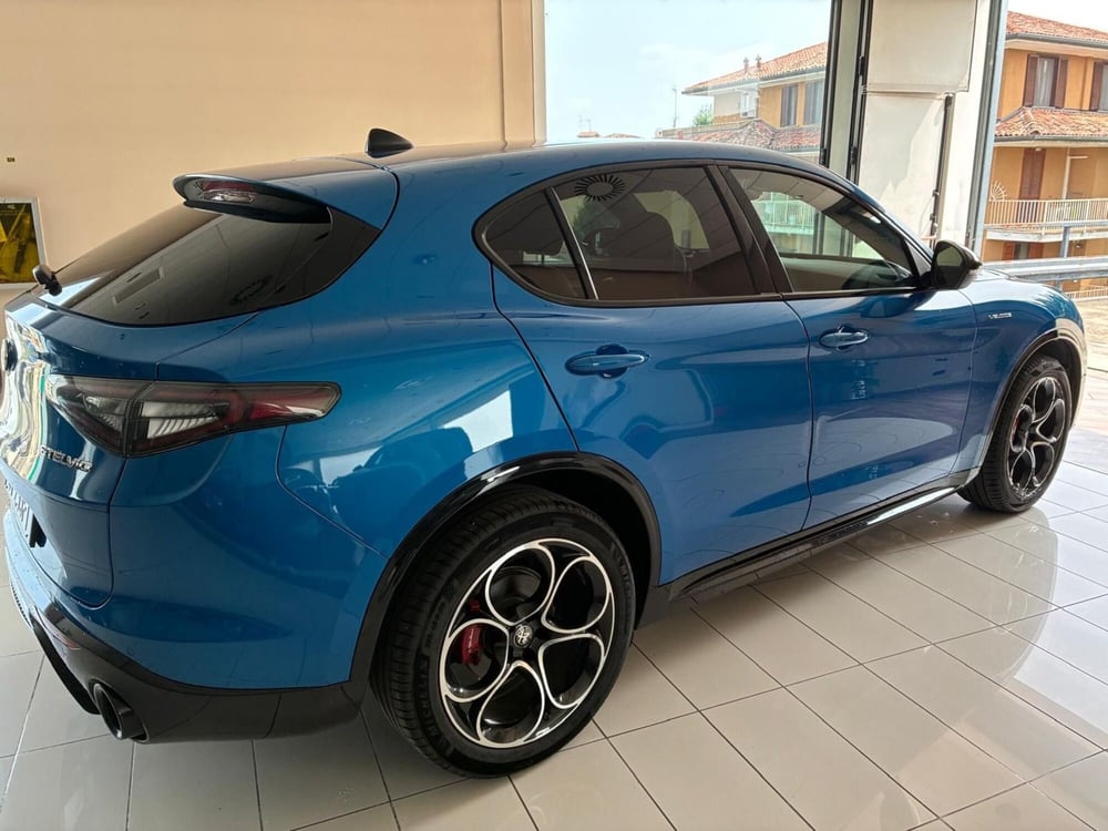 Alfa Romeo Stelvio usata a Milano (6)
