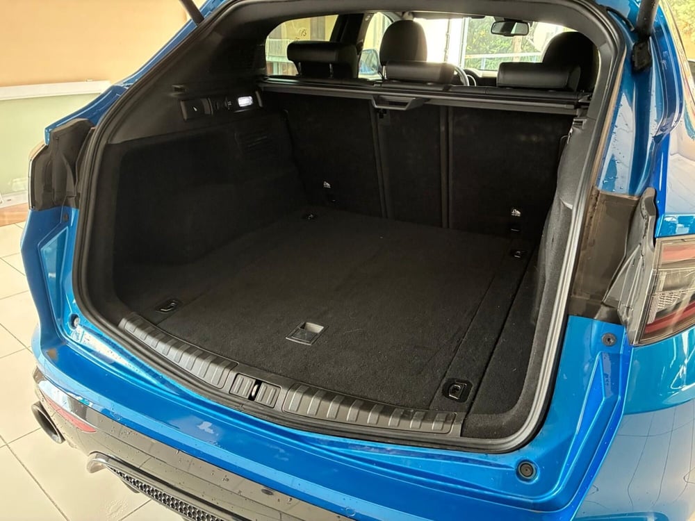 Alfa Romeo Stelvio usata a Milano (8)
