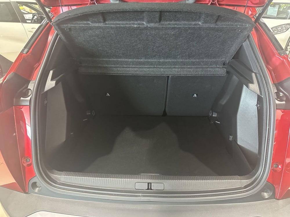 Peugeot 2008 usata a Milano (11)