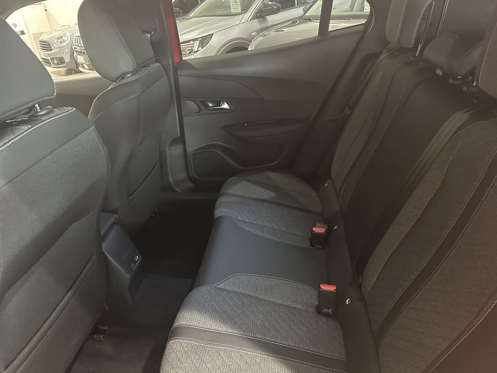 Peugeot 2008 usata a Milano (16)