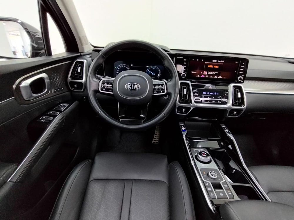 Kia Sorento usata a Como (12)