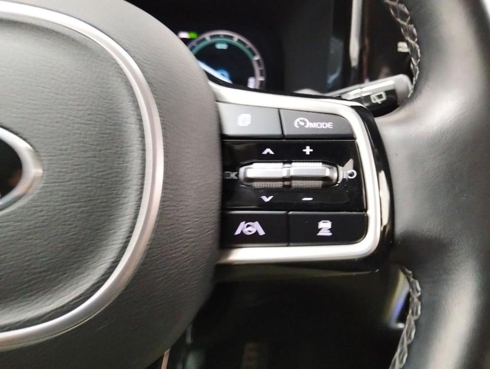Kia Sorento usata a Como (13)