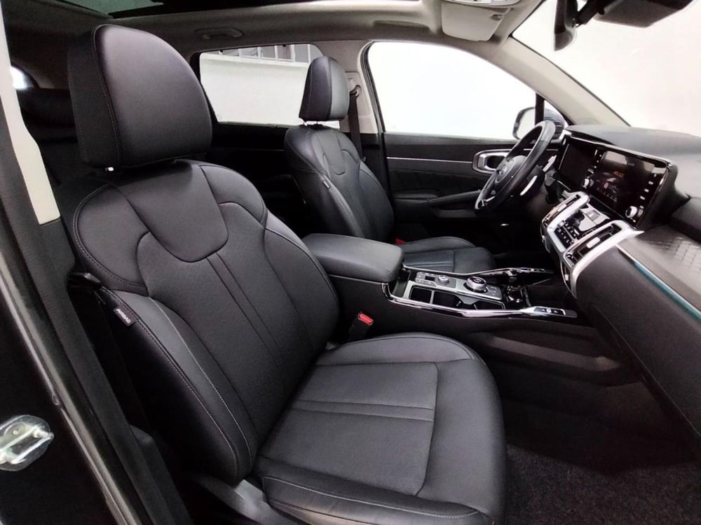 Kia Sorento usata a Como (3)