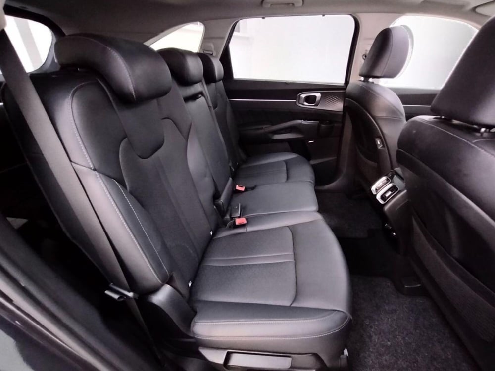 Kia Sorento usata a Como (5)