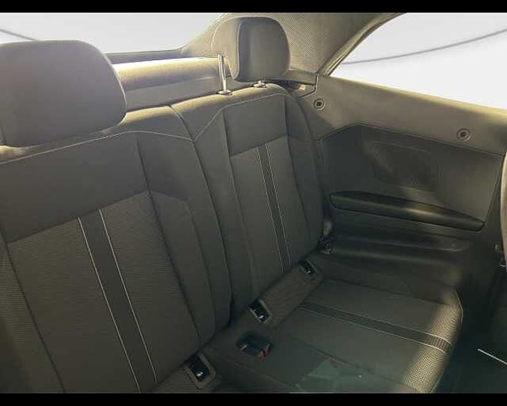 Volkswagen T-Roc Cabrio usata a Roma (9)