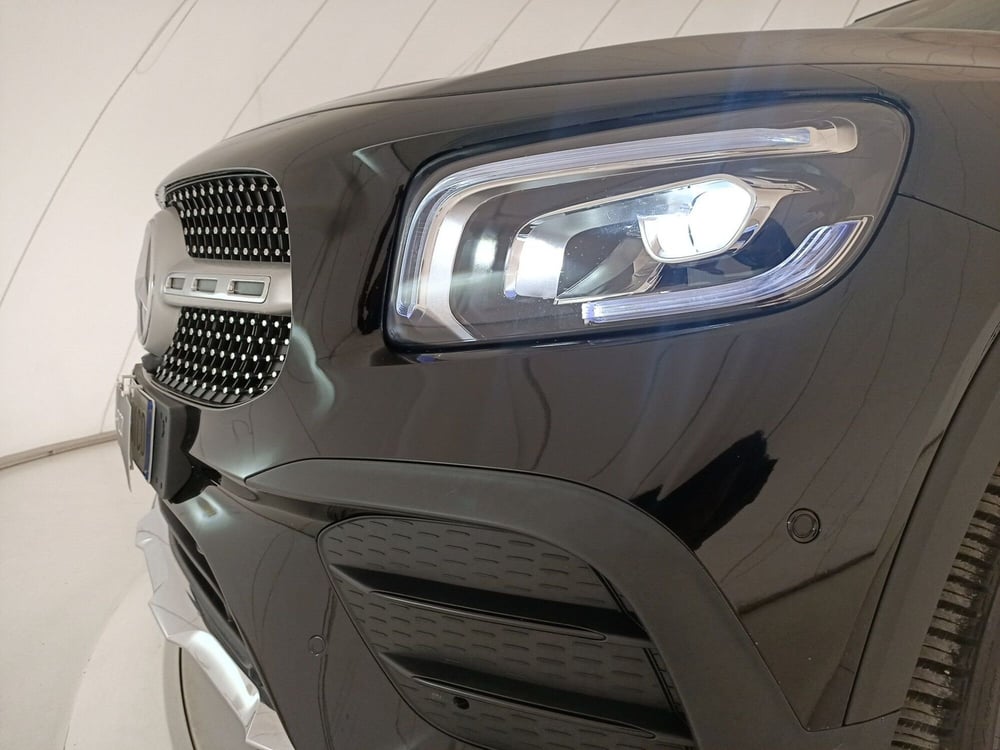 Mercedes-Benz GLB usata a Bari (11)