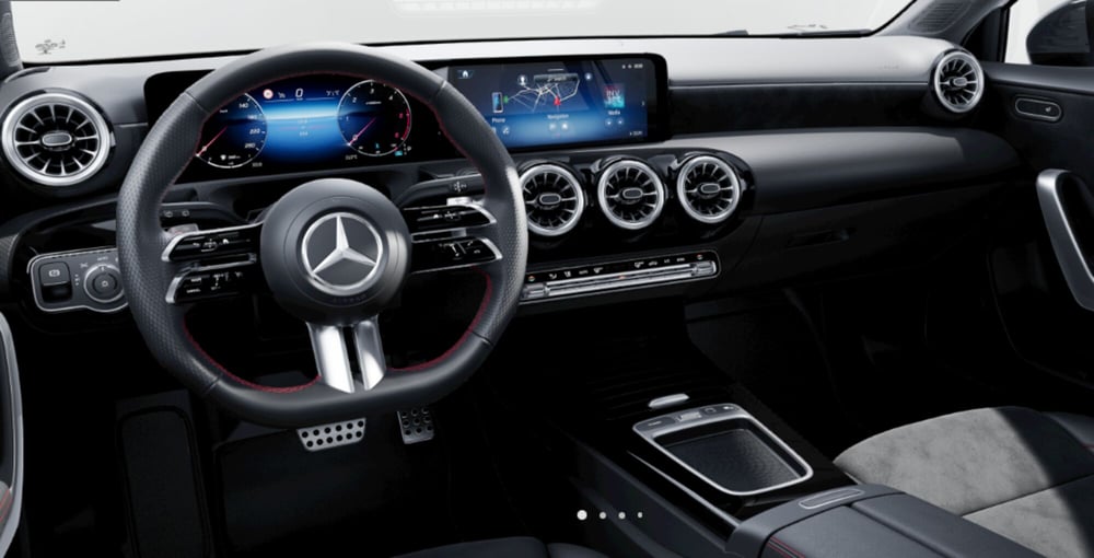 Mercedes-Benz Classe A nuova a Trento (6)