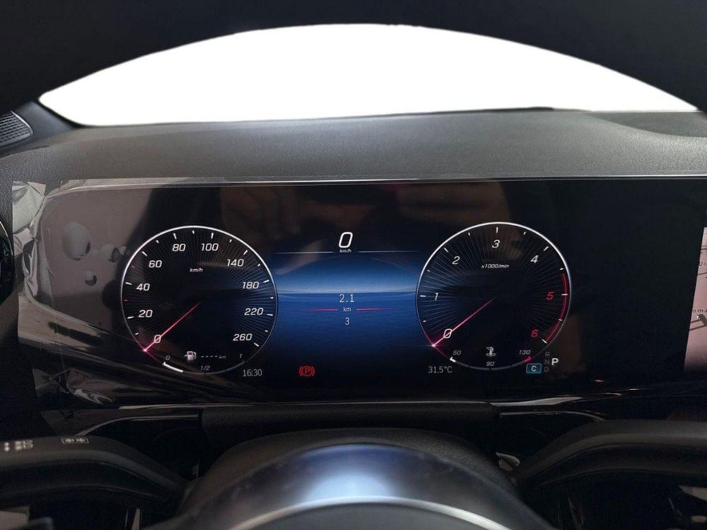Mercedes-Benz GLA SUV nuova a Rimini (9)