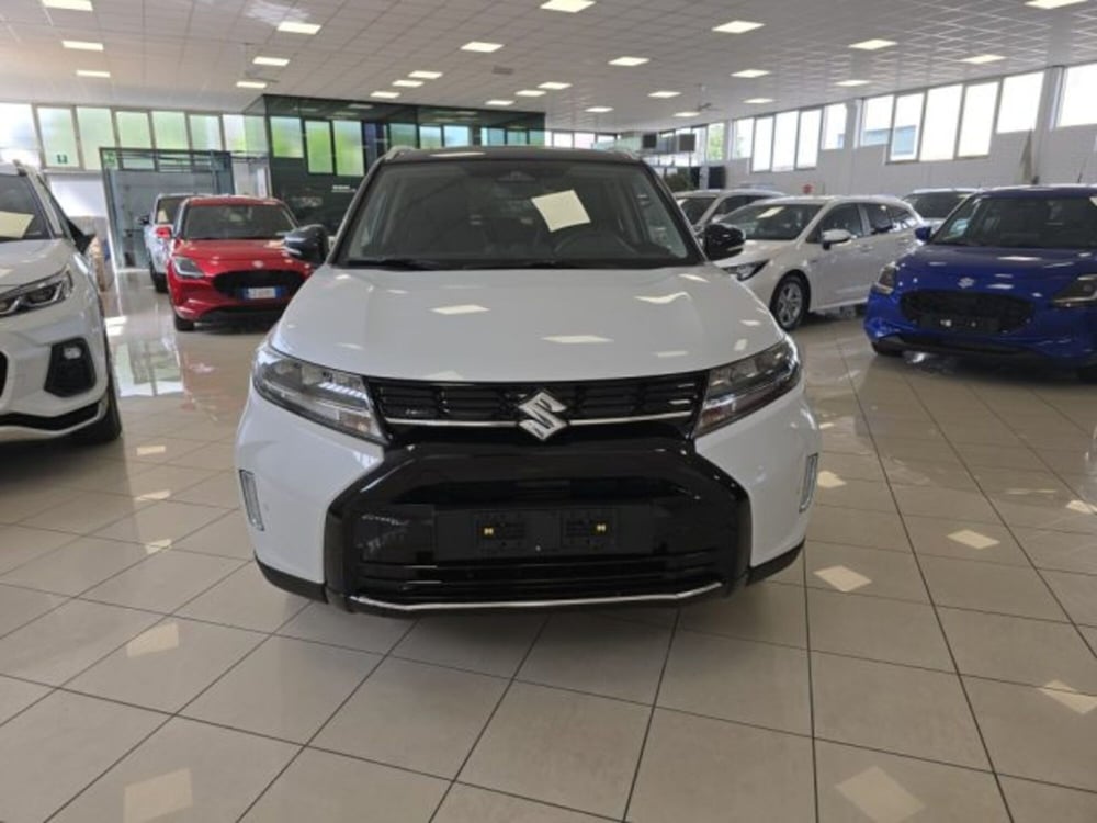 Suzuki Vitara nuova a Reggio Emilia (9)