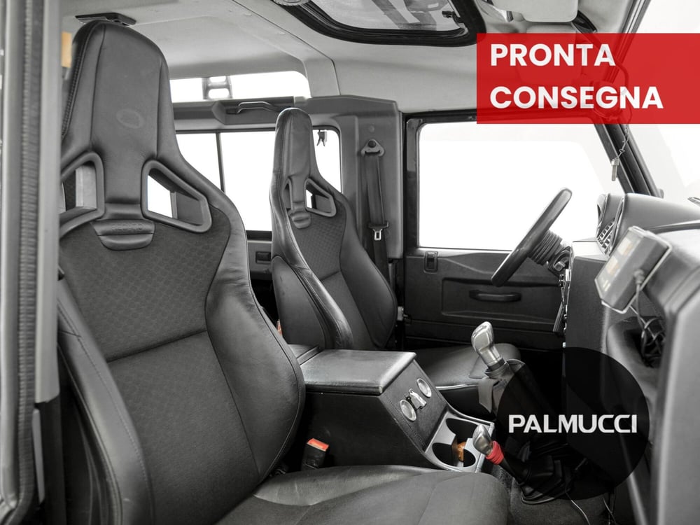 Land Rover Defender usata a Prato (14)