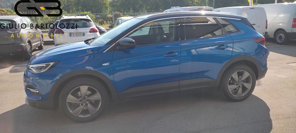 Opel Grandland usata a Prato (8)