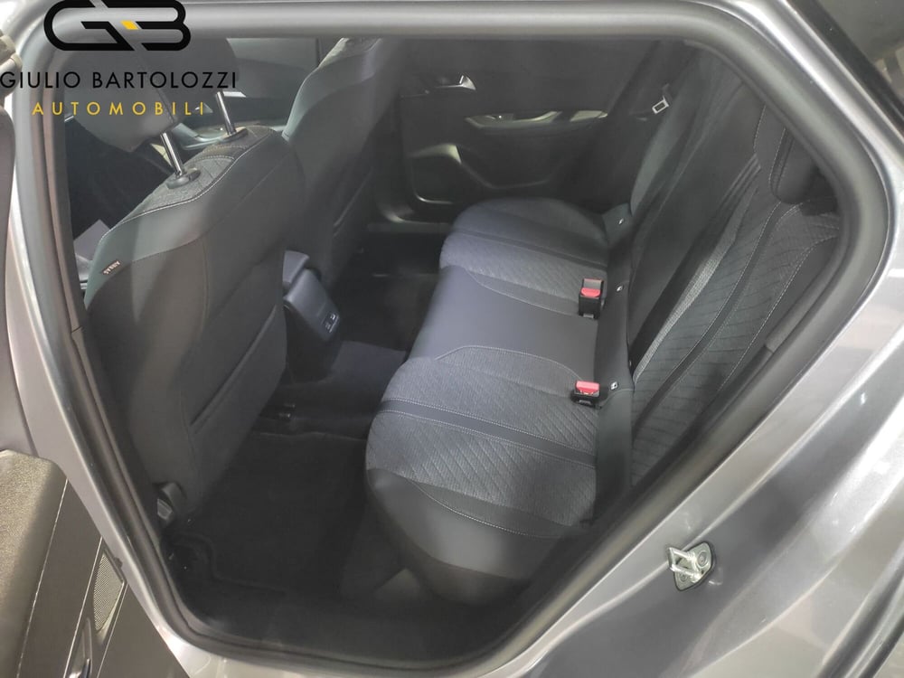 Peugeot 2008 usata a Prato (10)