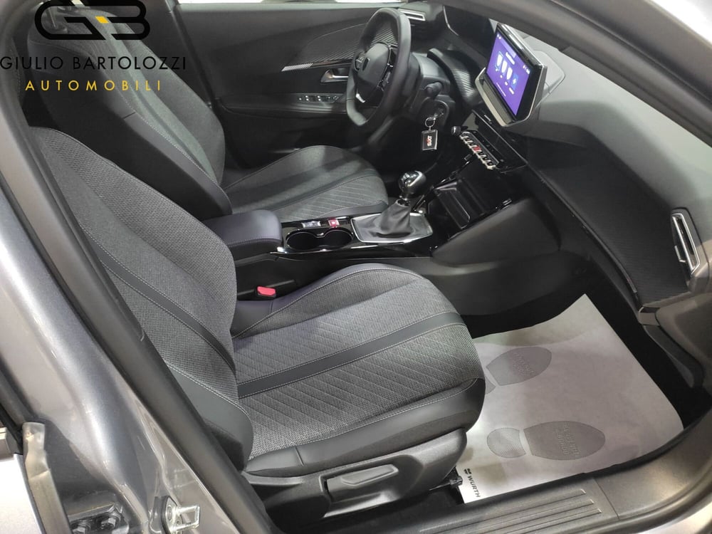 Peugeot 2008 usata a Prato (13)
