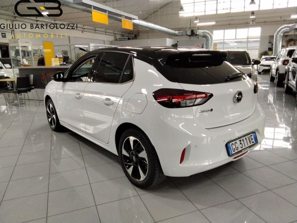 Opel Corsa-e usata a Prato (6)