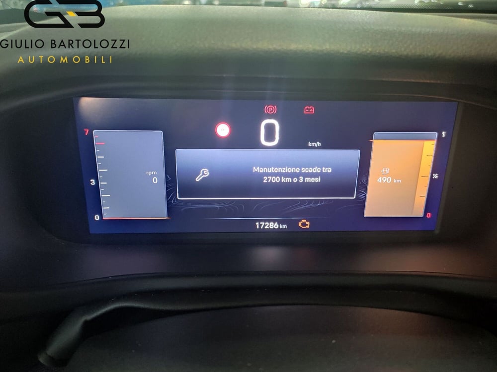 Jeep Avenger usata a Prato (4)