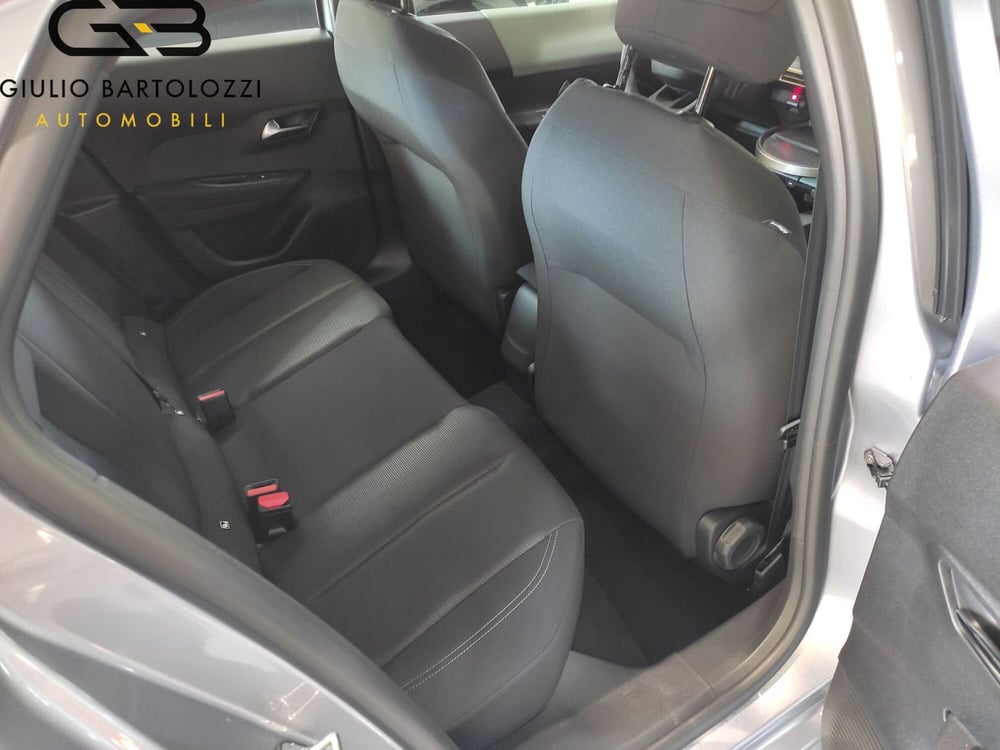 Lancia Ypsilon nuova a Prato (6)