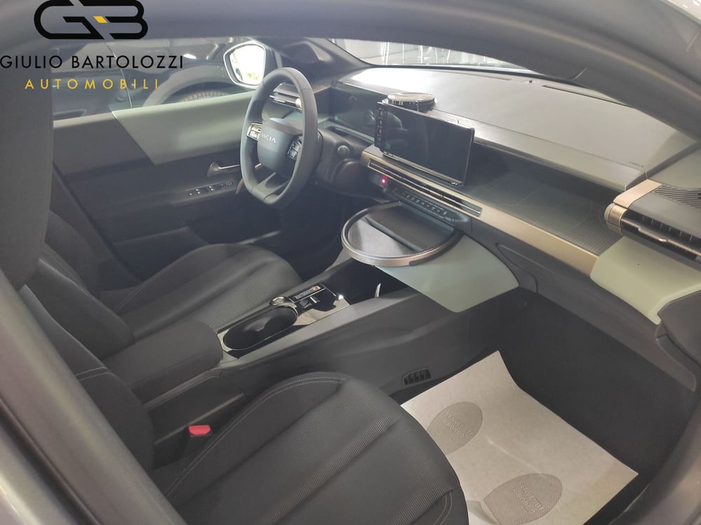 Lancia Ypsilon nuova a Prato (7)