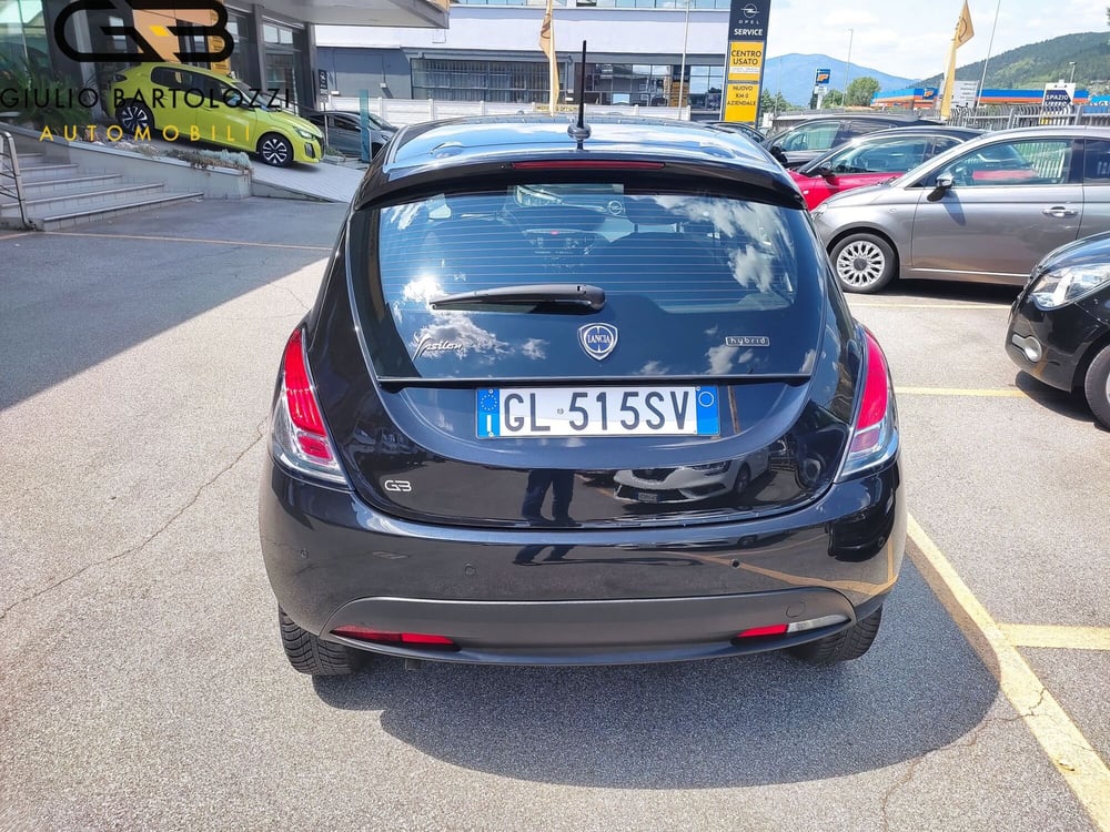 Lancia Ypsilon usata a Prato (4)