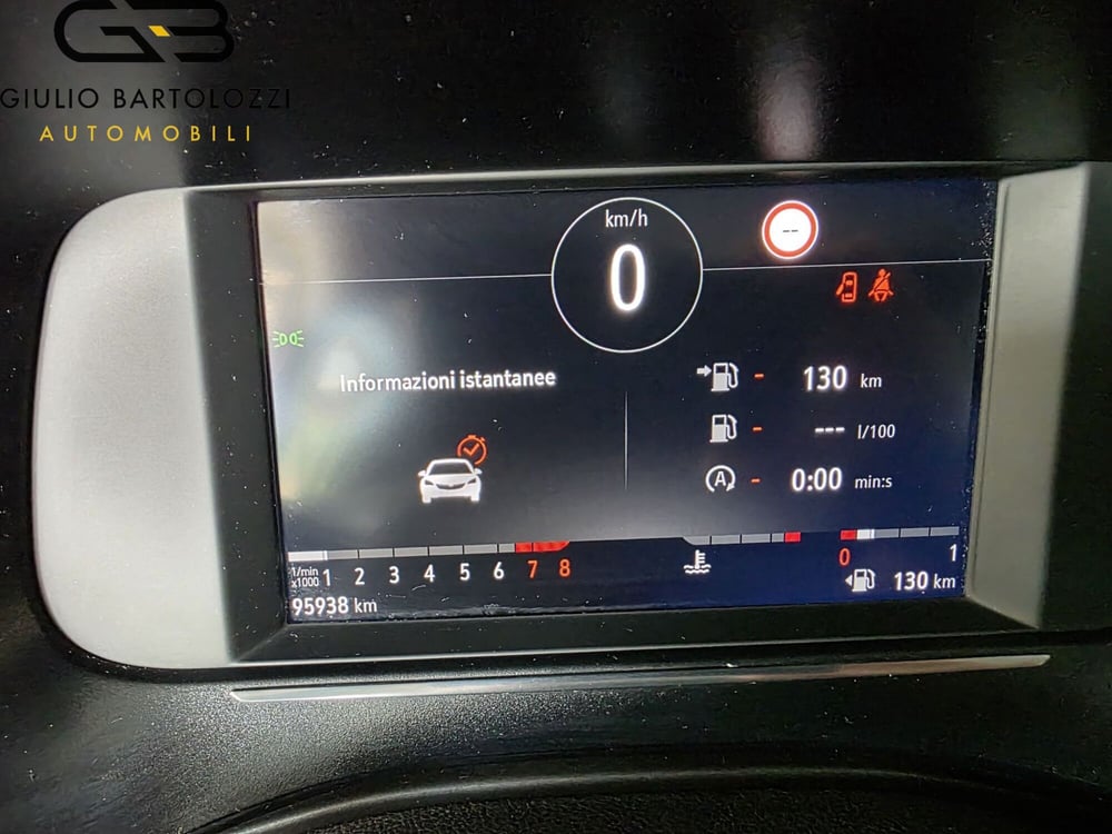 Opel Corsa usata a Prato (11)