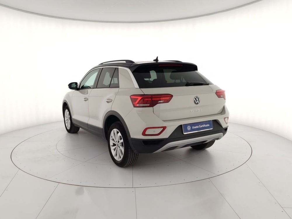 Volkswagen T-Roc usata a Massa-Carrara (2)