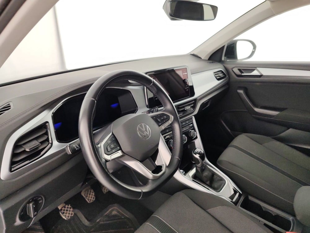 Volkswagen T-Roc usata a Massa-Carrara (8)