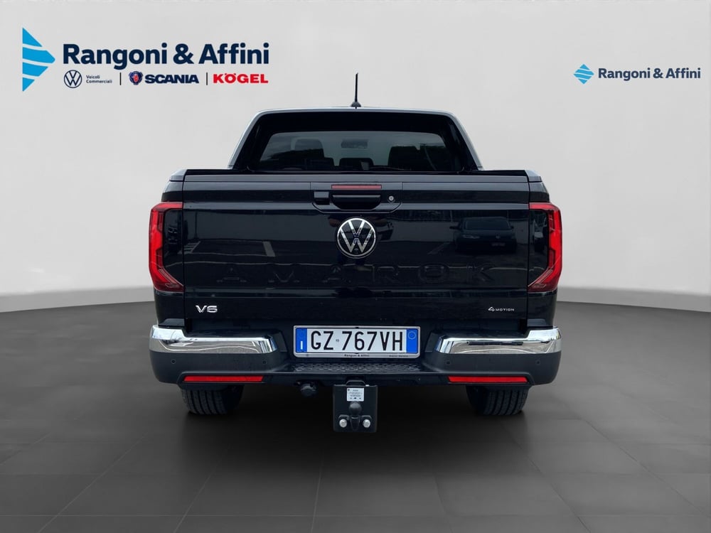 Volkswagen Amarok nuova a Mantova (4)