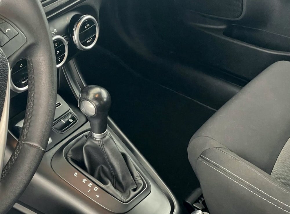Alfa Romeo Giulietta usata a Perugia (18)