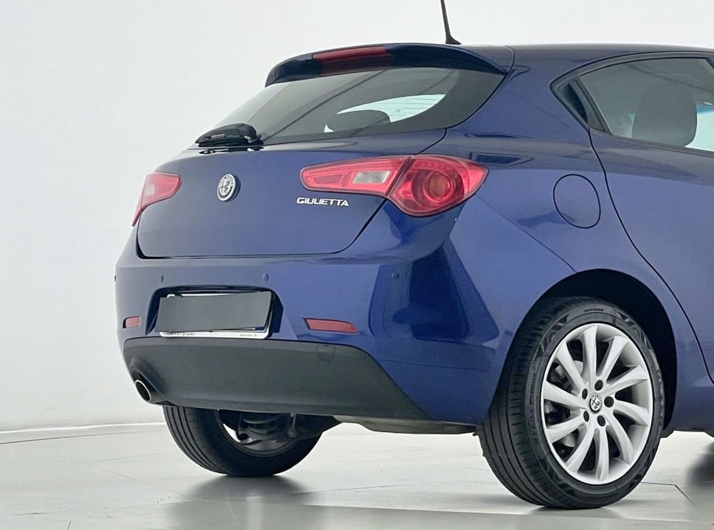 Alfa Romeo Giulietta usata a Perugia (7)