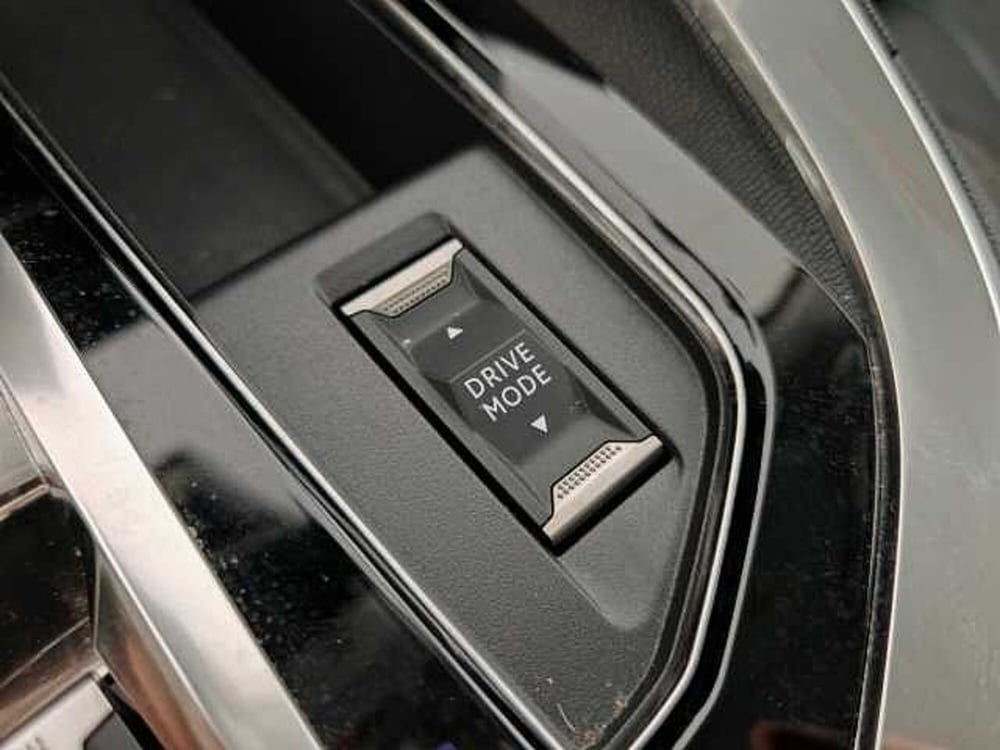 Peugeot 3008 usata a Palermo (17)
