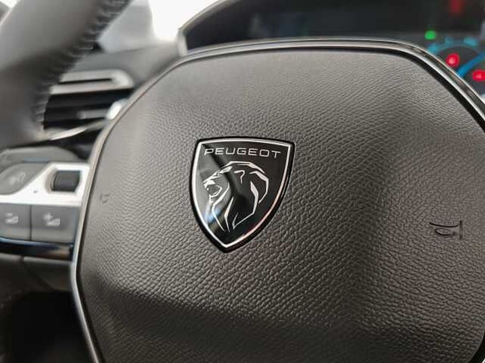 Peugeot 208 nuova a Palermo (19)