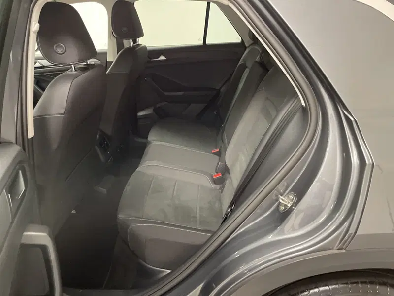 Volkswagen T-Roc usata a Varese (11)