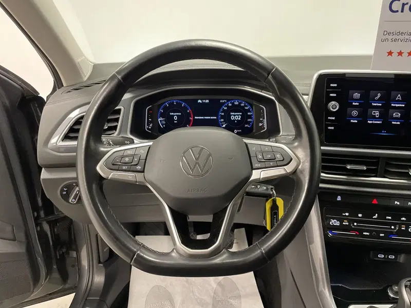 Volkswagen T-Roc usata a Varese (15)