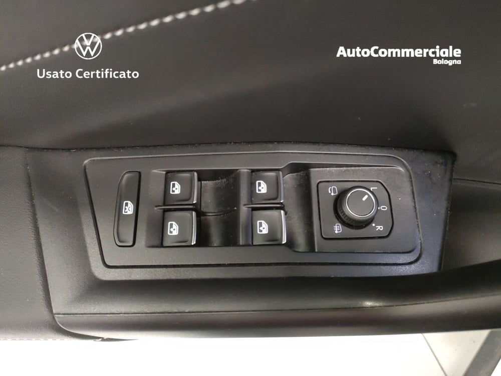 Volkswagen T-Roc usata a Bologna (9)