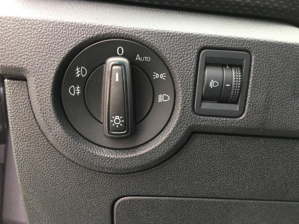 Volkswagen T-Cross usata a Cuneo (14)