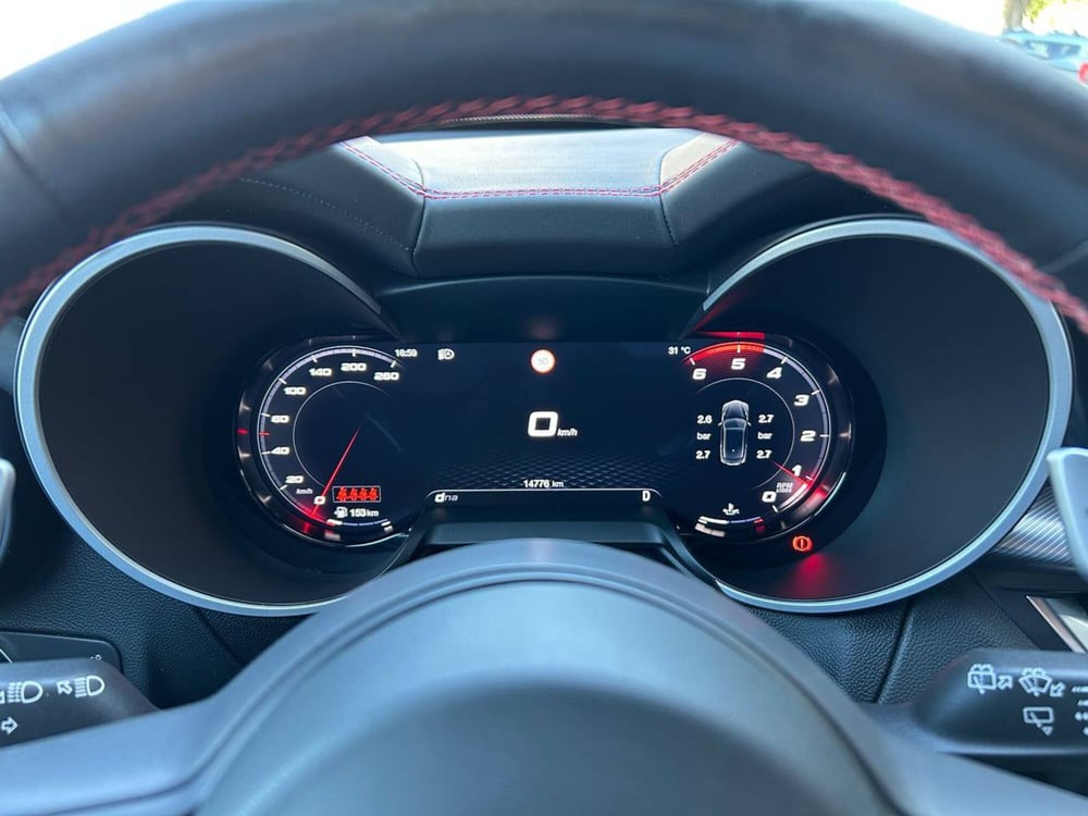 Alfa Romeo Stelvio usata a Ancona (14)