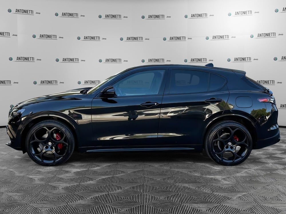 Alfa Romeo Stelvio usata a Ancona (8)