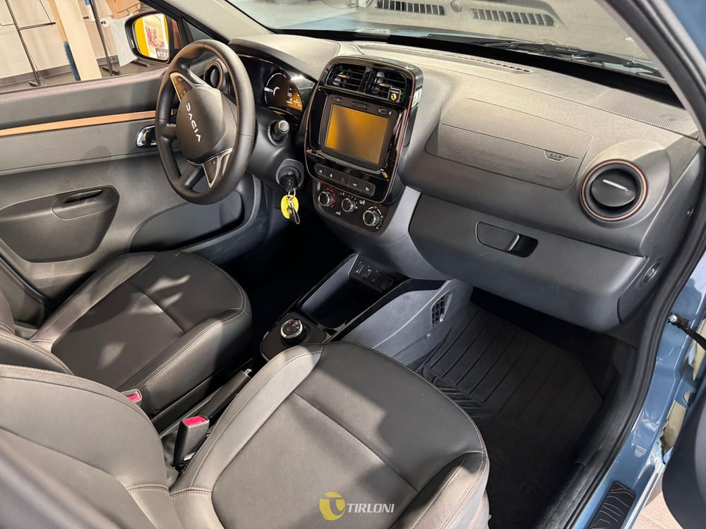 Dacia Spring usata a Milano (12)