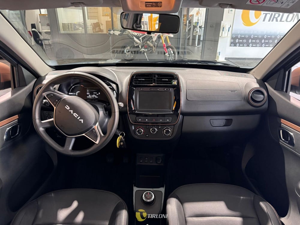 Dacia Spring usata a Milano (20)