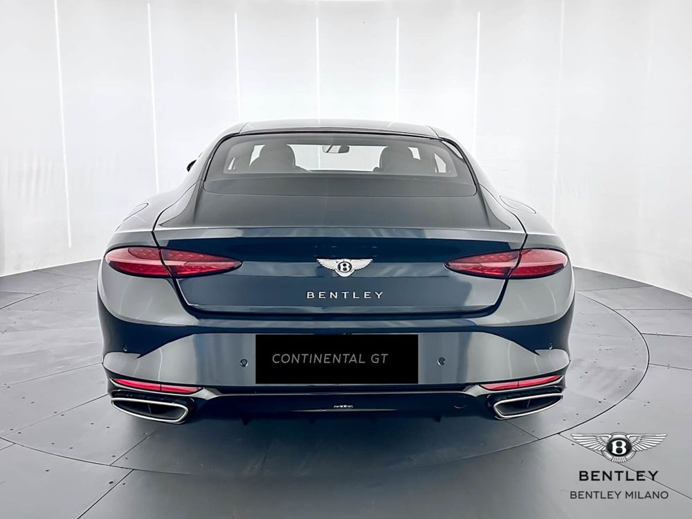 Bentley Continental GT nuova a Milano (6)