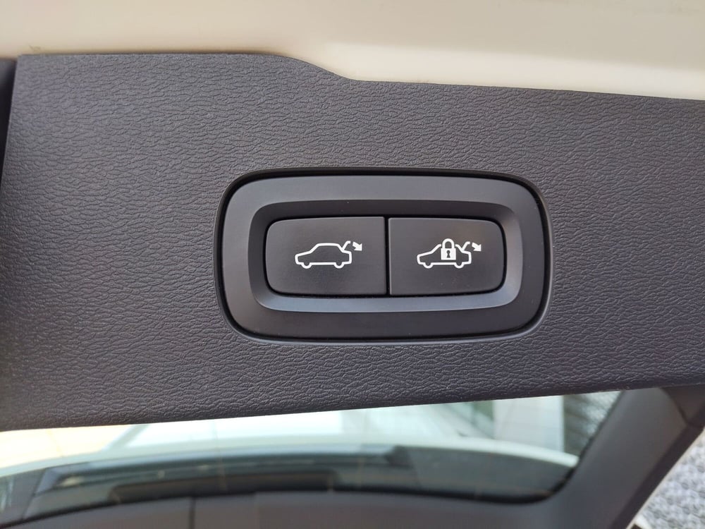 Volvo V60 usata a Modena (17)