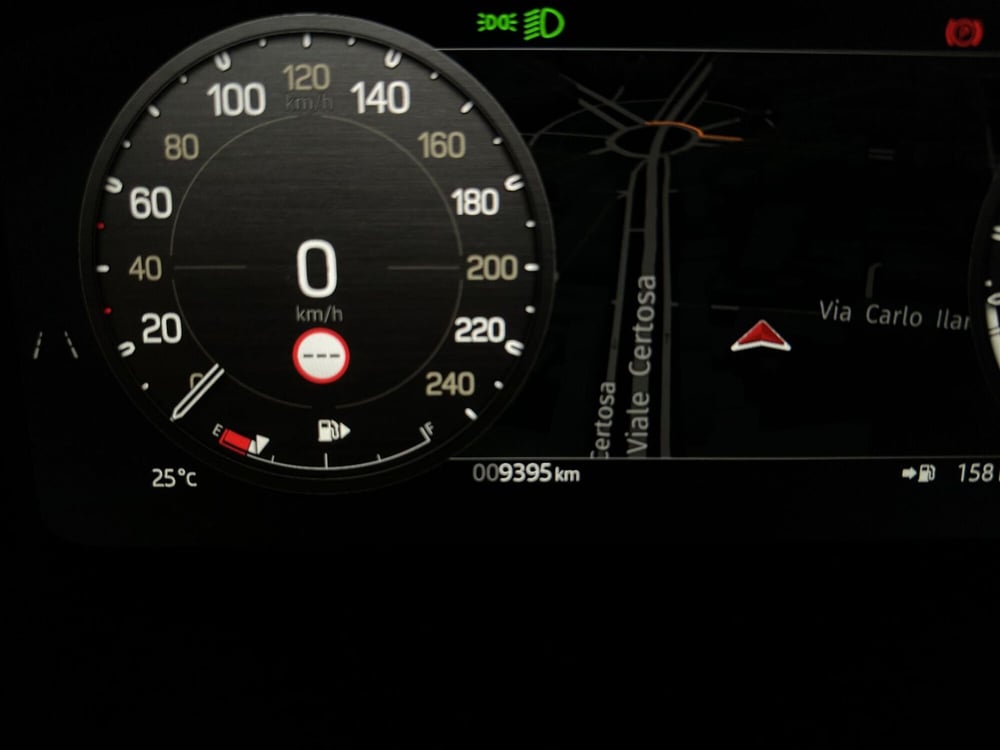 Land Rover Defender usata a Milano (11)