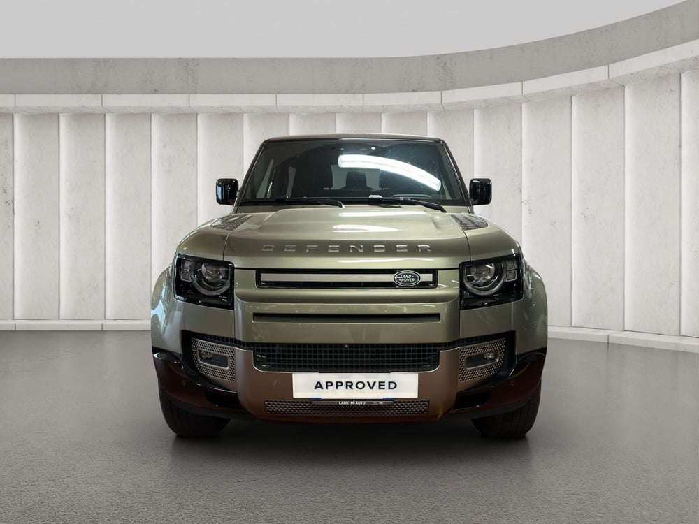 Land Rover Defender usata a Milano (8)