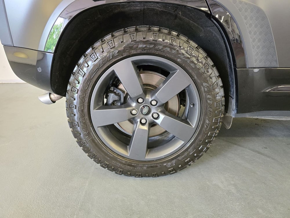 Land Rover Defender usata a Bologna (9)