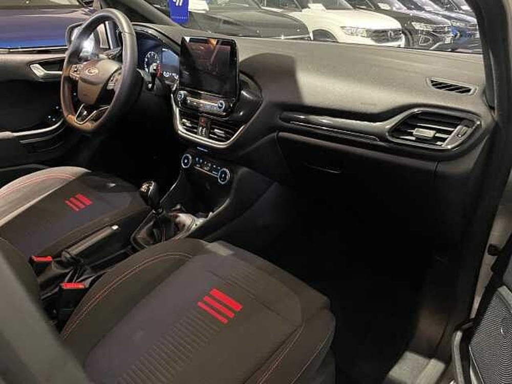Ford Fiesta usata a Genova (10)