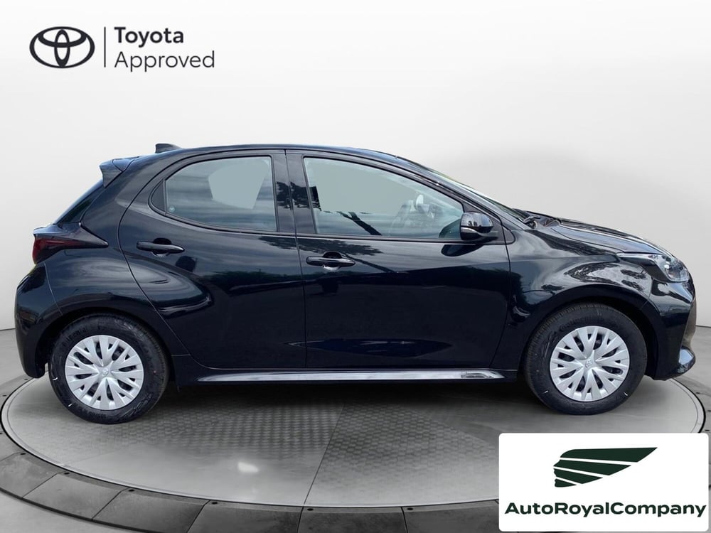 Toyota Yaris nuova a Roma (8)